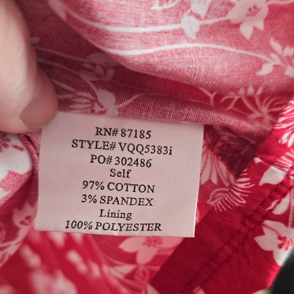 Ruby‎ Rox Red and White Floral Blouse - Picture 3 of 5
